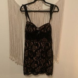 Tobi Victoria lace bodycon dress